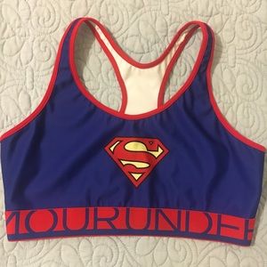 Women’s Under Armour Sports Bra. Size L